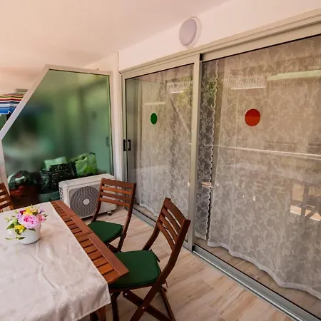 Elefantes * Πλάγια ντελ Ινγκλές