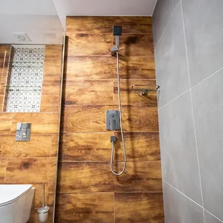 Elefantes Διαμέρισμα *